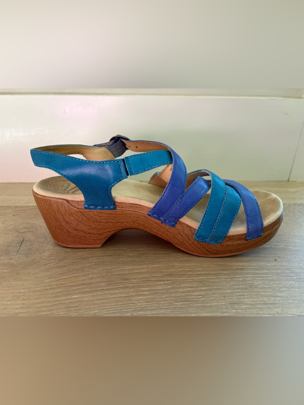 Dansko Stevie wedge sandals blue strappy beach summer preppy - Picture 4 of 9